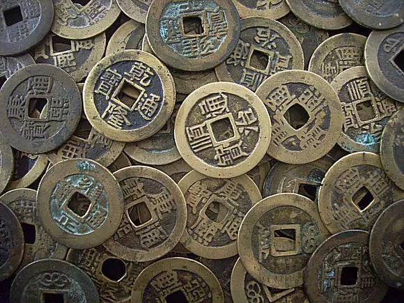 美股成交额前20：Circle Internet收高2039% 美国对加密货币的监管环境改善
